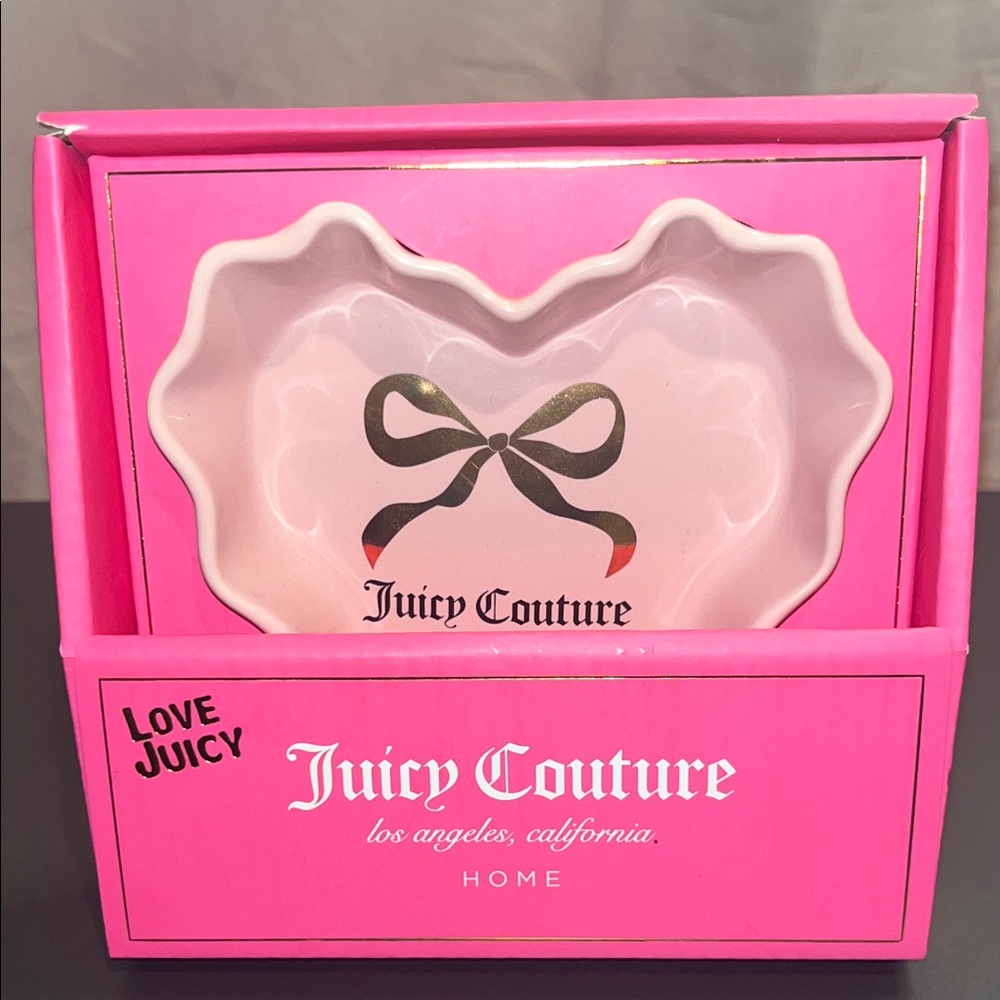 Juicy Couture Home Ceramic Trinket Tray Light Pink Heart Gold Bow - Picture 1 of 2
